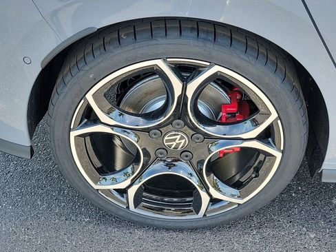 New 2026 Volkswagen GTI Autobahn image 5