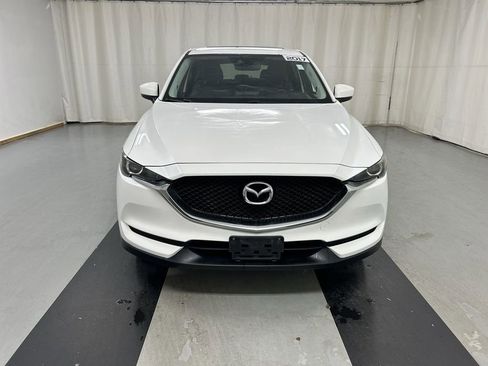 Used 2017 MAZDA CX-5 Touring w/ Preferred Equipment Package AWD/4WD image 3