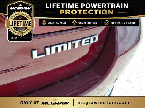 Used 2025 Jeep Grand Cherokee Limited RWD image 8