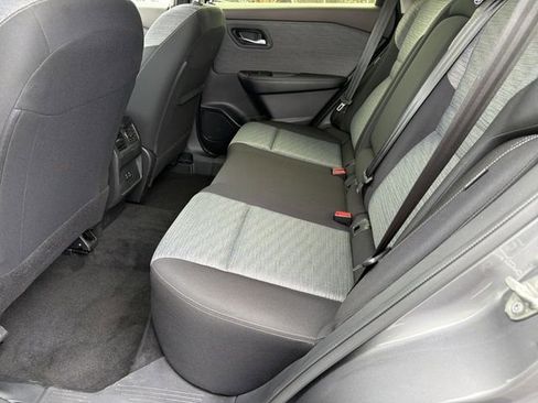 Certified 2023 Nissan Rogue SV image 21