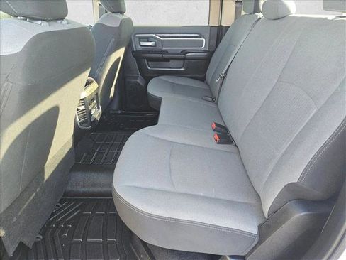 Used 2019 RAM 2500 Big Horn image 19