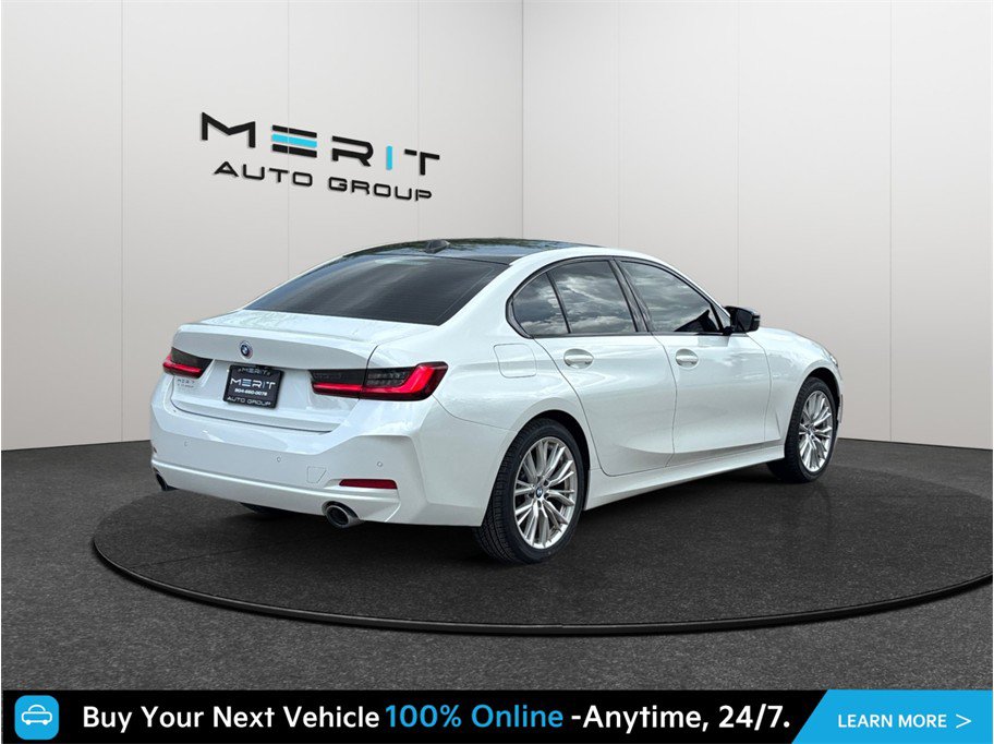 Used 2024 BMW 330i xDrive Sedan w/ Convenience Package AWD/4WD image 9