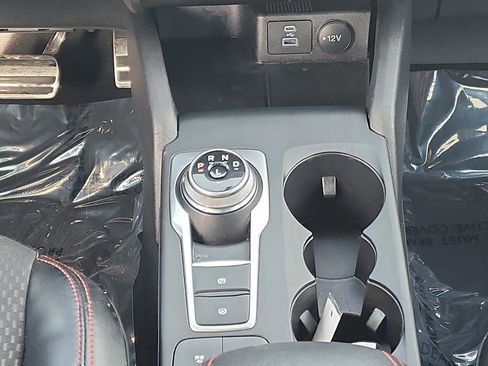 Used 2023 Ford Escape ST-Line Select image 14