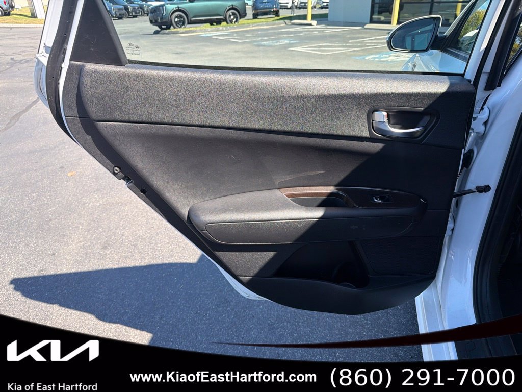 Used 2017 Kia Optima EX FWD image 17