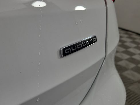 Certified 2025 Audi Q3 2.0T Premium Plus w/ Premium Plus Package image 14
