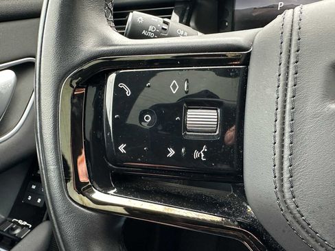Used 2024 Land Rover Range Rover Velar S image 32