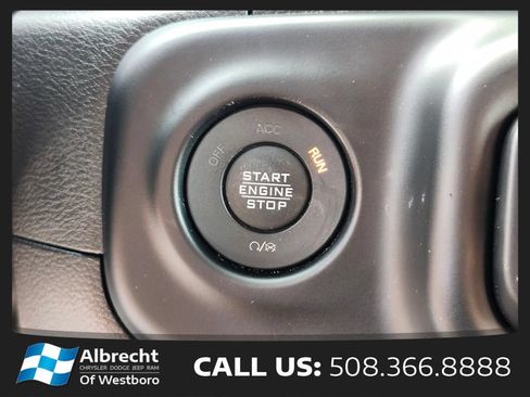 Used 2023 Jeep Wrangler Unlimited Sport AWD/4WD image 23