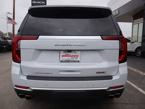 New 2026 GMC Yukon XL Denali w/ Sun & Power Step Package AWD/4WD image 6