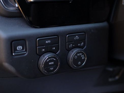 New 2026 Chevrolet Silverado 1500 LT w/ All Star Edition Plus image 10