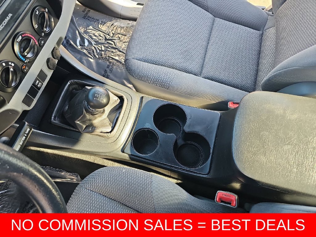 Used 2015 Toyota Tacoma 2WD Access Cab image 22