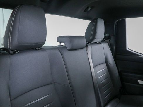 Used 2024 Toyota Tacoma TRD Sport AWD/4WD image 28