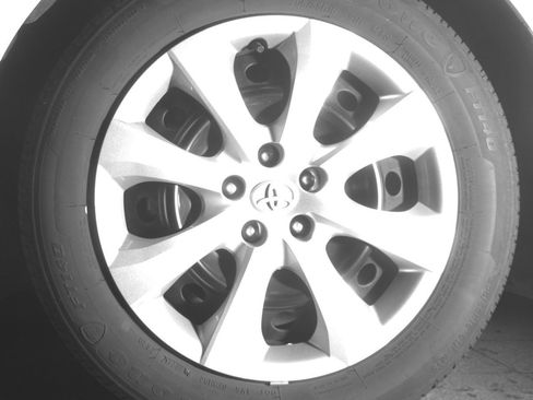 Used 2025 Toyota Corolla LE FWD image 12