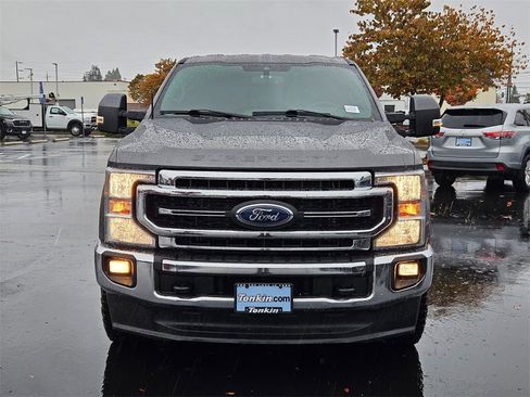 Used 2022 Ford F250 Lariat w/ Lariat Value Package image 9
