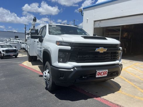 New 2025 Chevrolet Silverado 3500 W/T w/ WT Convenience Package AWD/4WD image 8