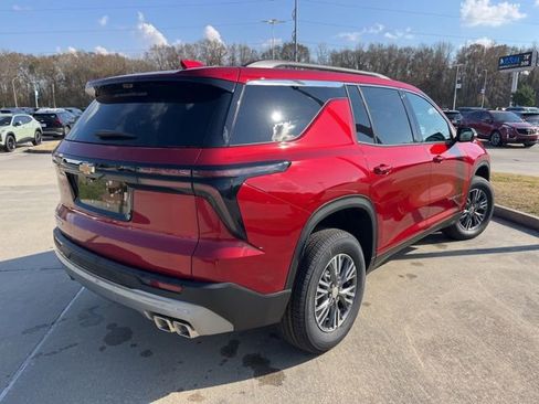 New 2026 Chevrolet Traverse LT w/ Driver Confidence Package image 9