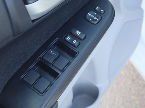 Used 2012 Toyota Camry LE FWD image 27