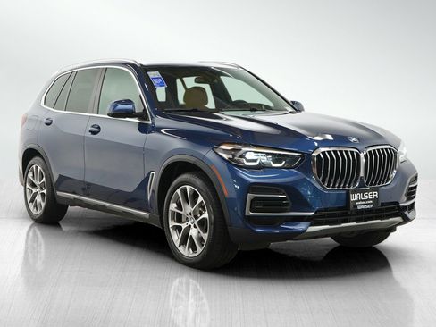 Used 2022 BMW X5 xDrive40i w/ Premium Package image 7
