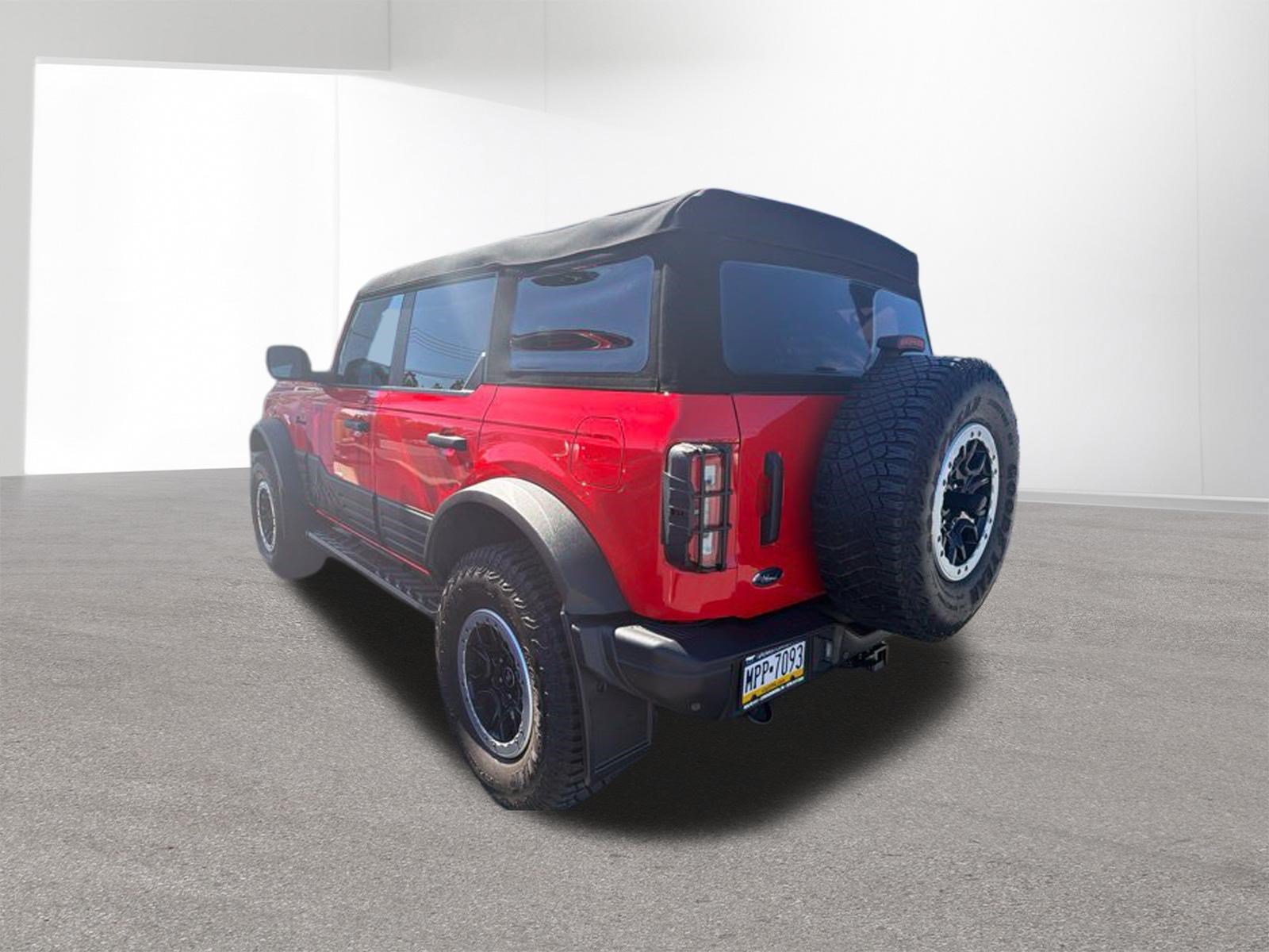 Used 2023 Ford Bronco Badlands w/ Sasquatch Package AWD/4WD image 29