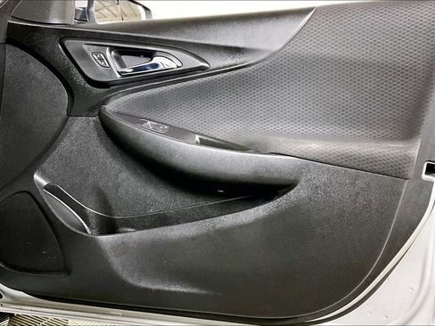 Used 2017 Chevrolet Malibu LT w/ Driver Confidence Package image 22