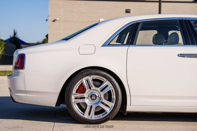 Used 2013 Rolls-Royce Ghost RWD image 9