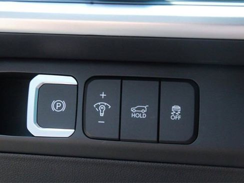 Used 2026 Hyundai Santa Fe SEL FWD image 13