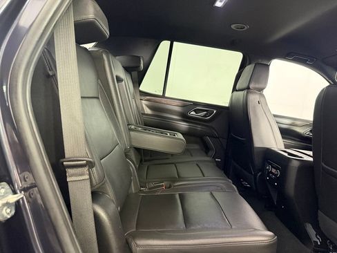 Used 2024 Chevrolet Tahoe LT RWD image 30
