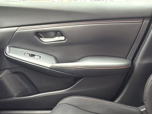 Certified 2021 Nissan Sentra SR FWD image 18