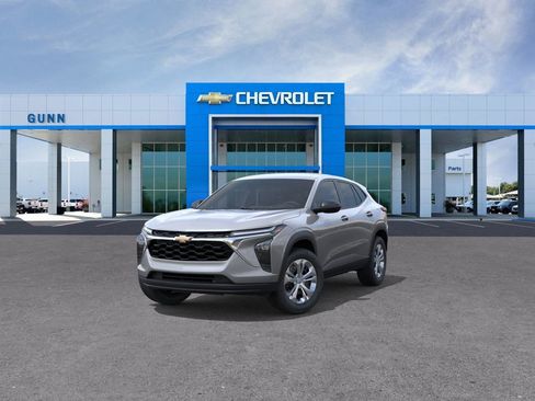 New 2026 Chevrolet Trax LS FWD image 8