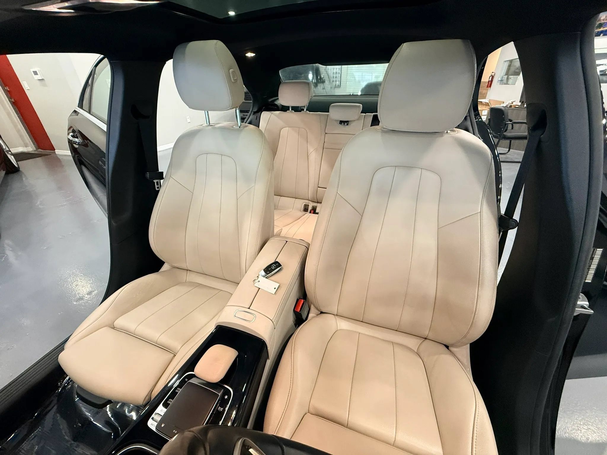 Used 2020 Mercedes-Benz A 220 image 10