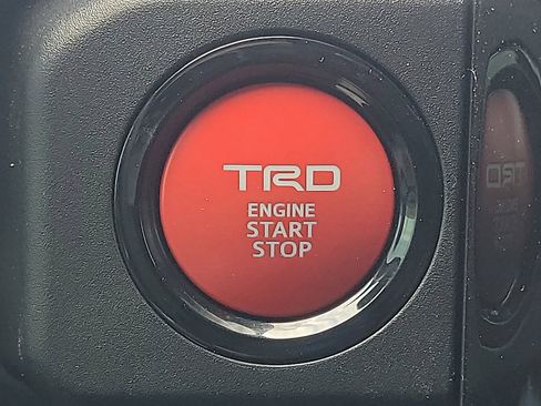 New 2026 Toyota 4Runner TRD Off-Road Premium image 17