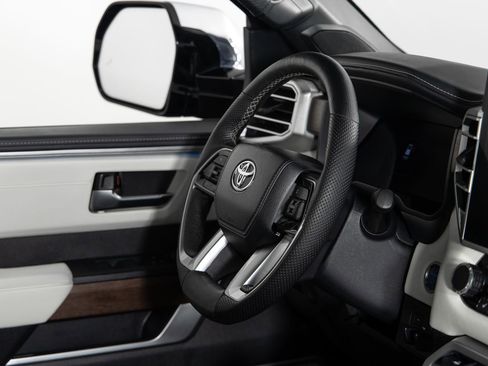 Used 2023 Toyota Sequoia Capstone image 26