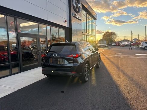 Used 2023 MAZDA CX-5 AWD 2.5 S w/ Premium Plus Pkg image 3