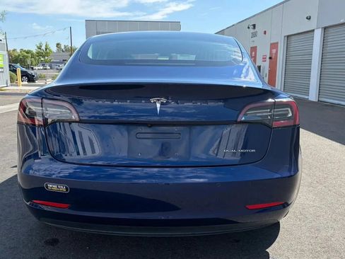 Used 2018 Tesla Model 3 Long Range AWD/4WD image 4