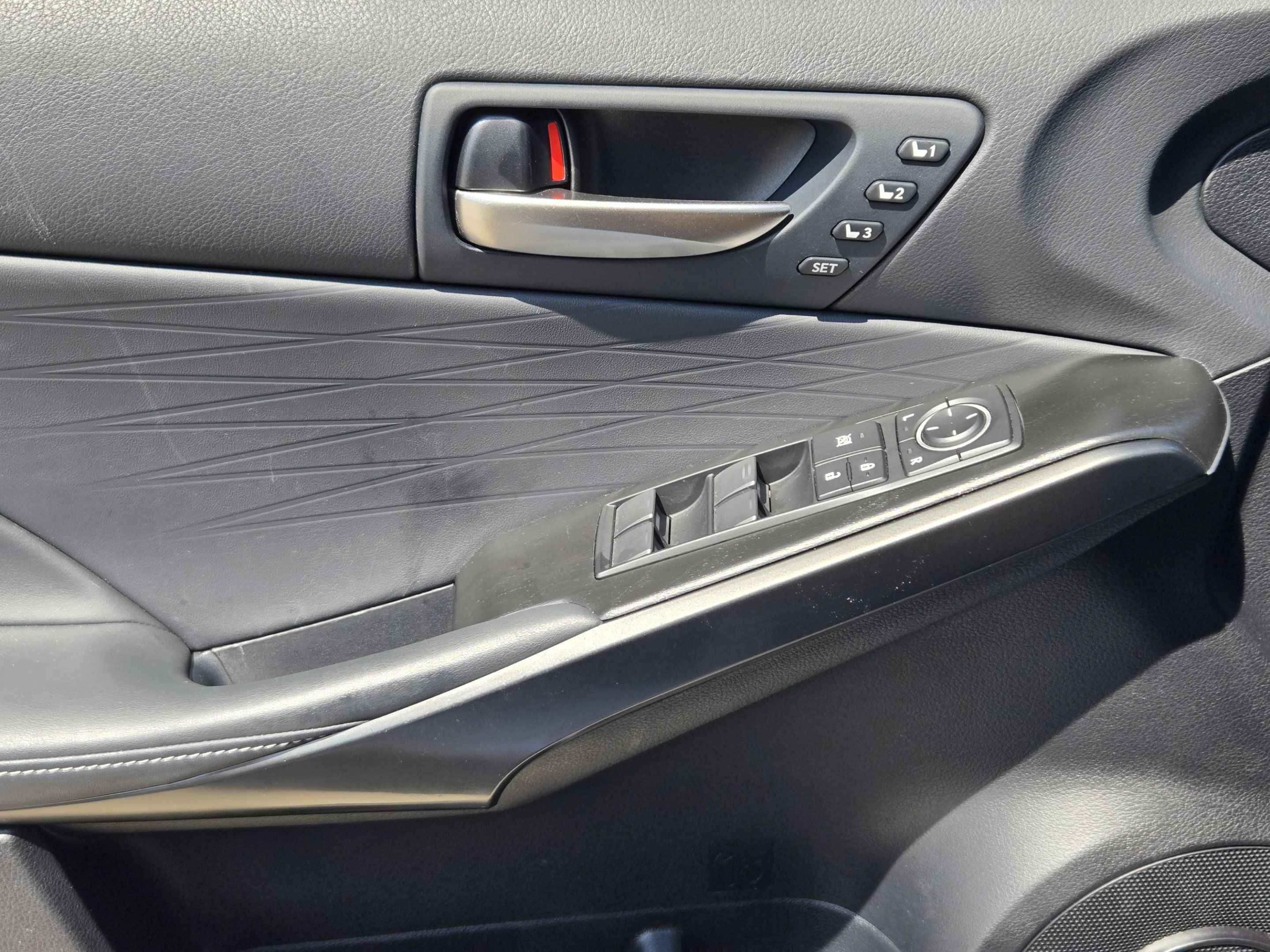 Used 2023 Lexus IS 300 w/ Premium Package RWD image 19