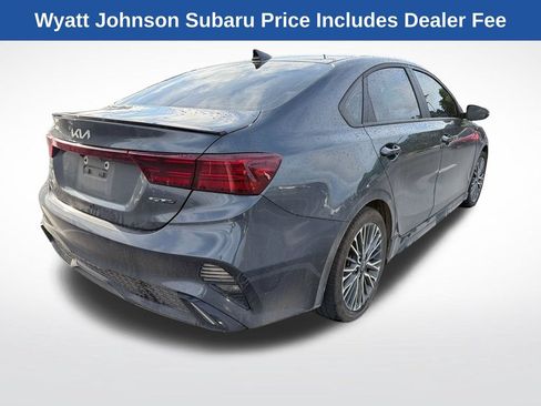 Used 2024 Kia Forte GT-Line w/ GT-Line Premium Package FWD image 3
