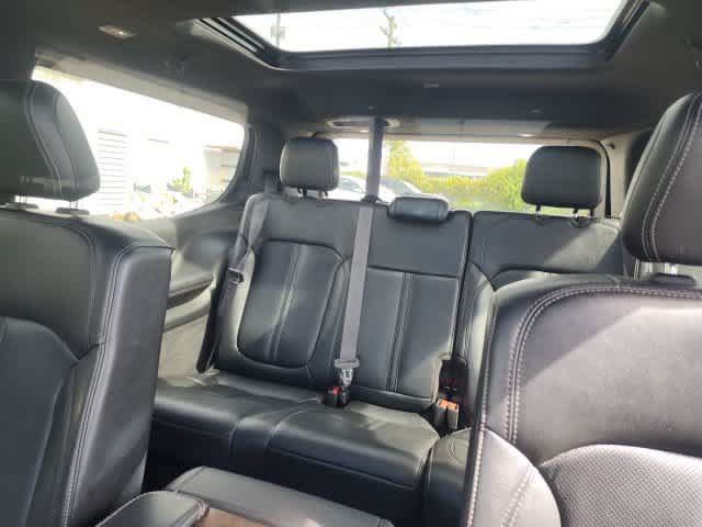 Certified 2023 Jeep Grand Wagoneer 4WD image 29