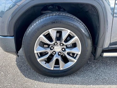 Used 2022 GMC Sierra 1500 Denali w/ Denali Reserve Package AWD/4WD image 11