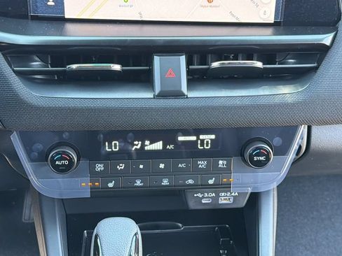 New 2026 Subaru Outback Limited AWD/4WD image 12