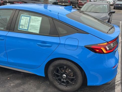 Used 2022 Honda Civic Sport image 5