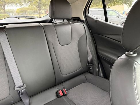 Used 2025 Buick Encore GX Preferred image 37