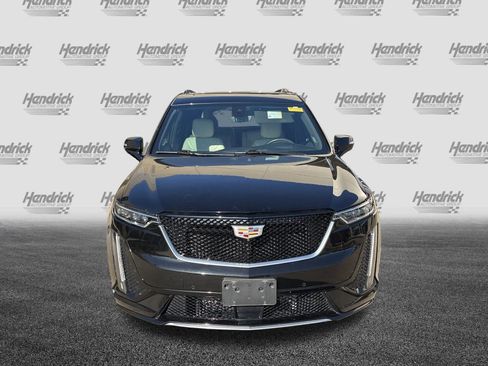 Used 2020 Cadillac XT6 Sport image 3