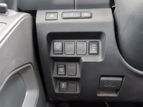 Used 2024 Nissan Frontier SV w/ SV Convenience Package RWD image 22