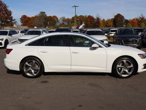 Used 2024 Audi A6 Premium Plus w/ Premium Plus Package image 5