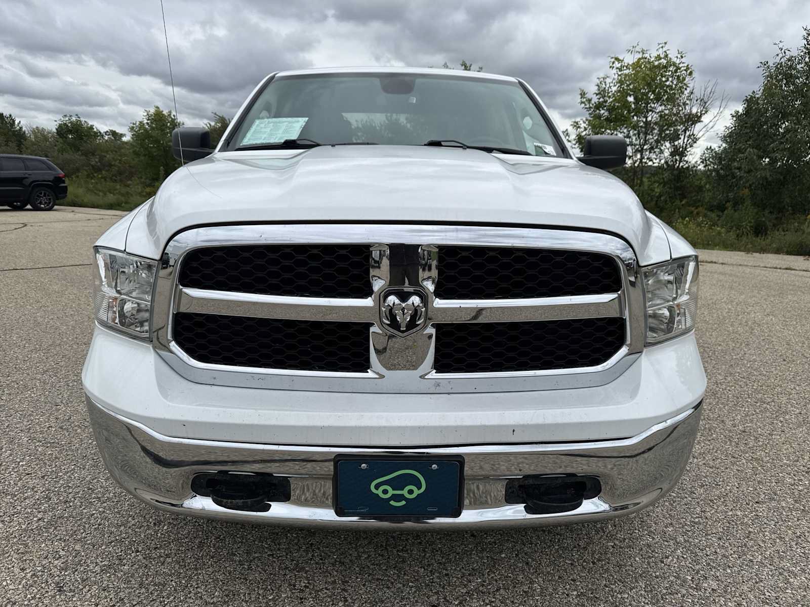 Used 2023 RAM 1500 Classic SLT AWD/4WD image 2