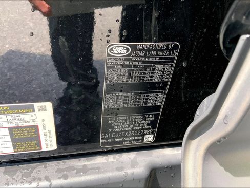 Used 2024 Land Rover Defender 110 S AWD/4WD image 32