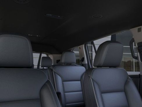 New 2025 Buick Enclave Preferred image 24