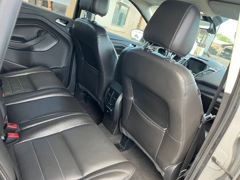 Used 2015 Ford Escape Titanium w/ Equipment Group 301A FWD image 33