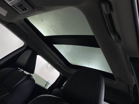 Used 2024 Mitsubishi Outlander SE Black Edition image 19