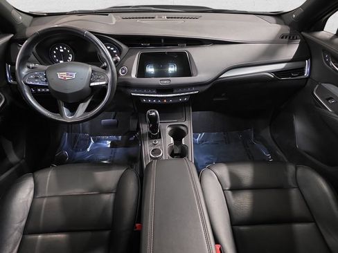 Used 2022 Cadillac XT4 Premium Luxury w/ Technology Package image 9