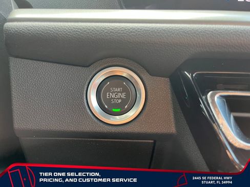 Used 2024 Chevrolet Traverse LT w/ Midnight/Sport Edition FWD image 29